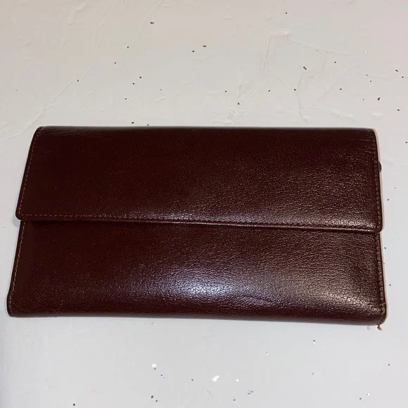 Beautiful dark brown leather wallet. Trifold. No flaws. Never carried. - Picture 1 of 4